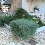 White Tatil Evi *