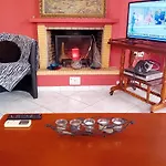White Tatil Evi