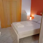 White Tatil Evi