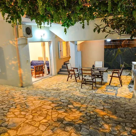 Сasa de vacaciones White Xylokastro