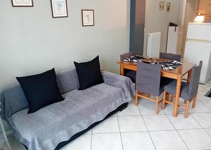 White L Semesterbostad